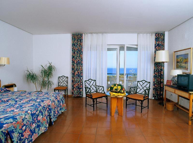 Parador De Ceuta Ruang foto